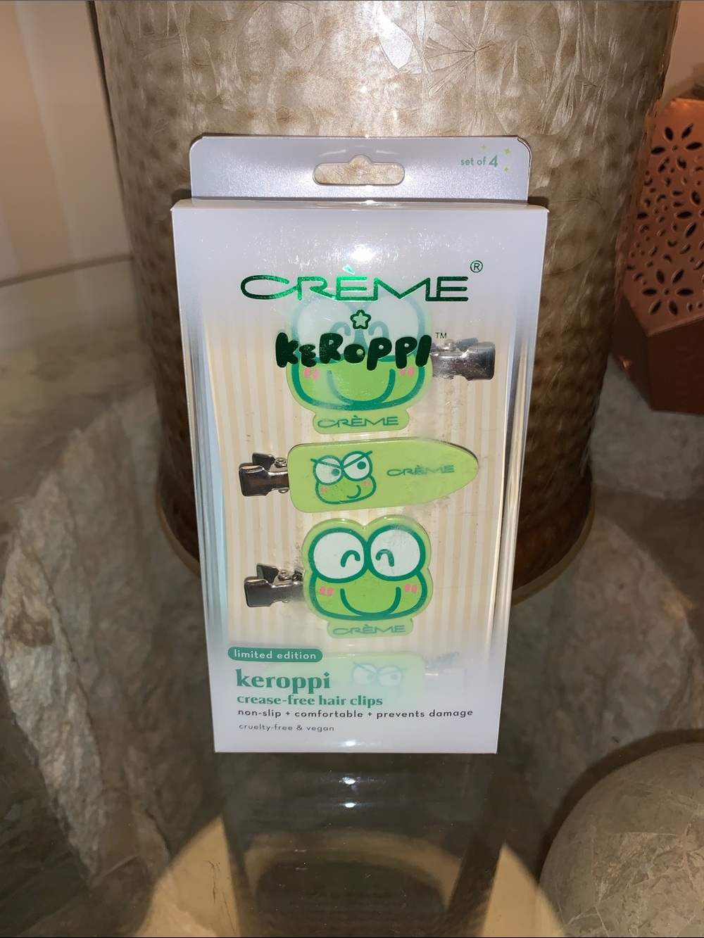 The Crème Shop X Sanrio Keroppi Green Hair Clips - Set of 4